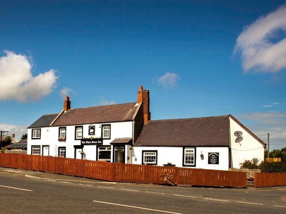 The White Swan Inn Lowick  Екстериор снимка